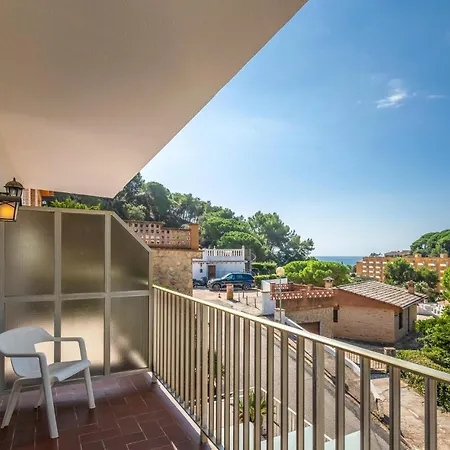 Holiday home Beautiful In With 3 Bedrooms, Wifi And Outdoor Swimming Pool