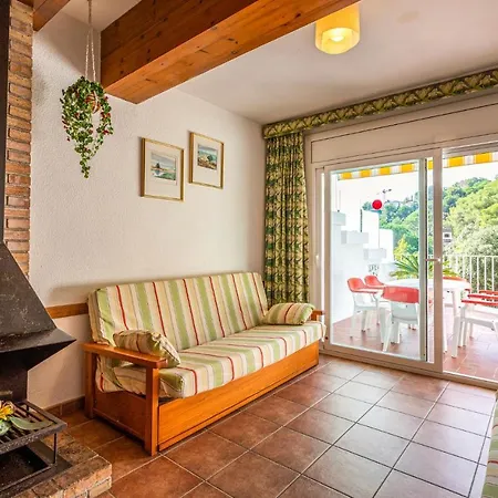 Beautiful In With 3 Bedrooms, Wifi And Outdoor Swimming Pool * Lloret de Mar